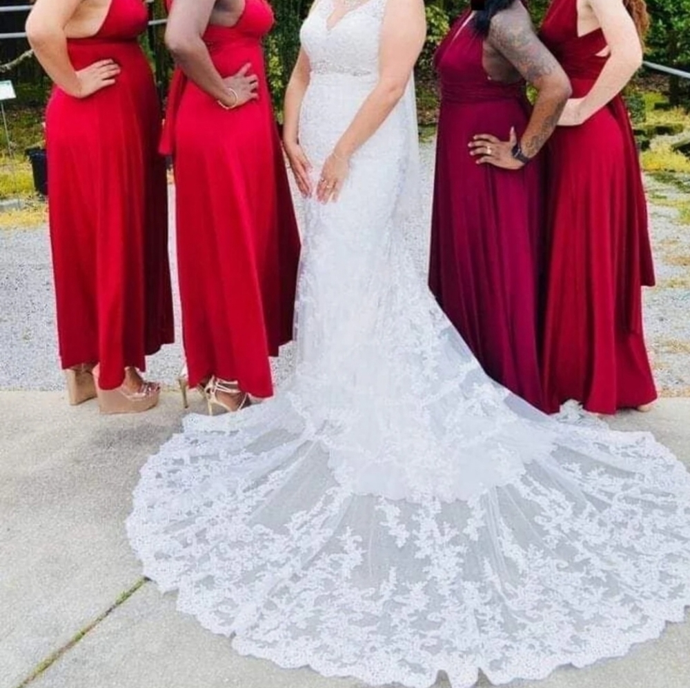 Allure Bridal Ivory Wedding Dress Gem